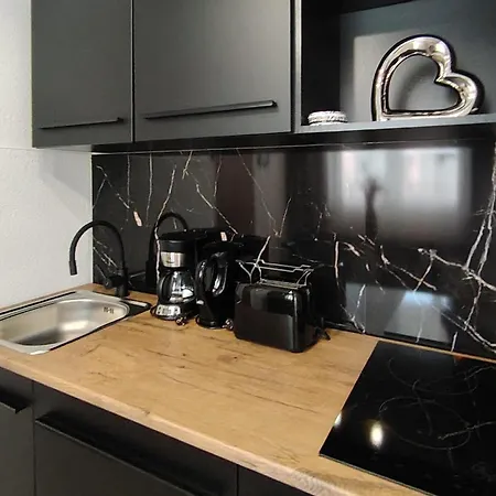 1 Bedroom Stunning In Hvar Апартаменти *