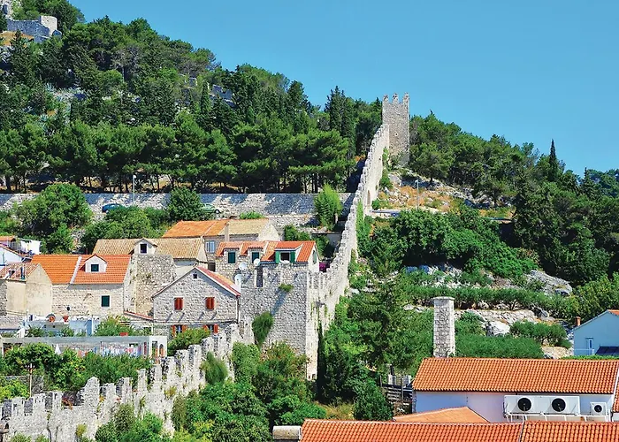 1 Bedroom Stunning In Hvar *